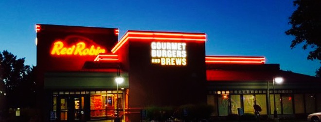 Red Robin America's Gourmet Burgers and Spirits餐厅图片