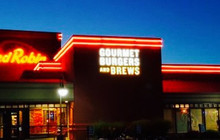 Red Robin America's Gourmet Burgers and Spirits餐厅图片