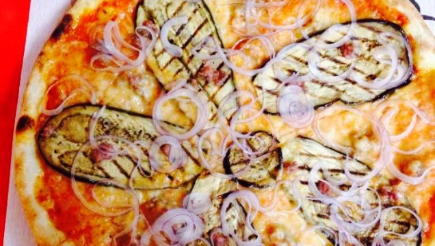 80 Fame Pizzeria D'asporto Con Posti a Sedere