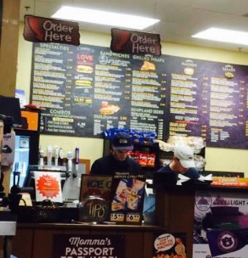 Momma Goldberg's Deli