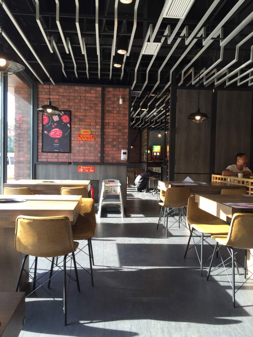 呷哺呷哺(保定曲阳凯嘉店)