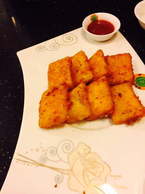 亮点欢享主题餐厅(界牌店)