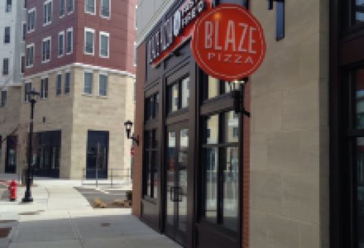 Blaze Pizza美食图片