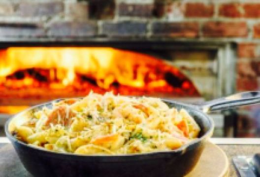 The Rock Wood Fired Pizza美食图片
