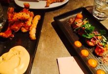 four hands pizza bar & grill美食图片