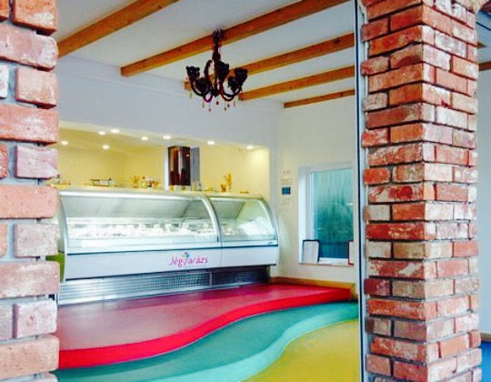 Jegvarazs Fagylaltozo