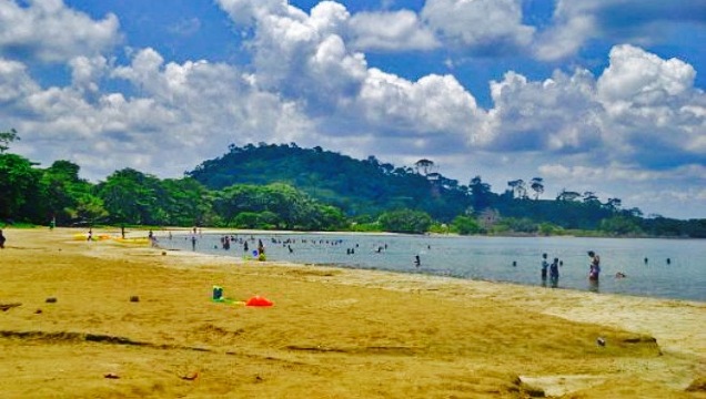 Playa La Angosta