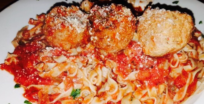 Carmines Restaurant餐厅图片