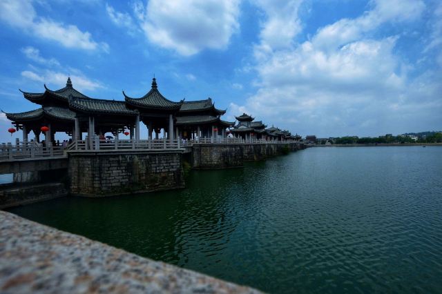 廣濟橋