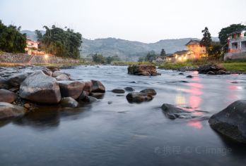 南靖云水谣古镇+土楼一日游【纯玩无购物】