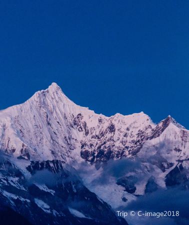 8D7N • Yunnan: Kunming + Lijiang + Shangri-La + Lugu Lake + Meili Snow Mountain National Park