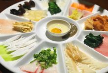 世博花园酒店自助餐厅美食图片