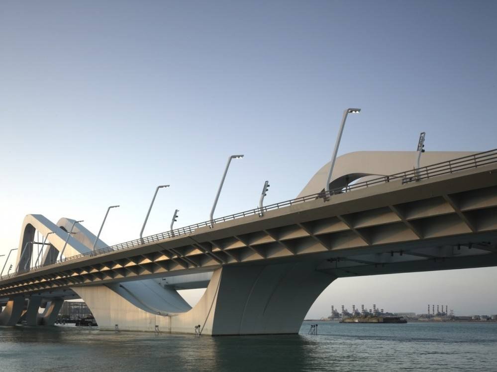 阿布扎比的谢赫扎耶德大桥