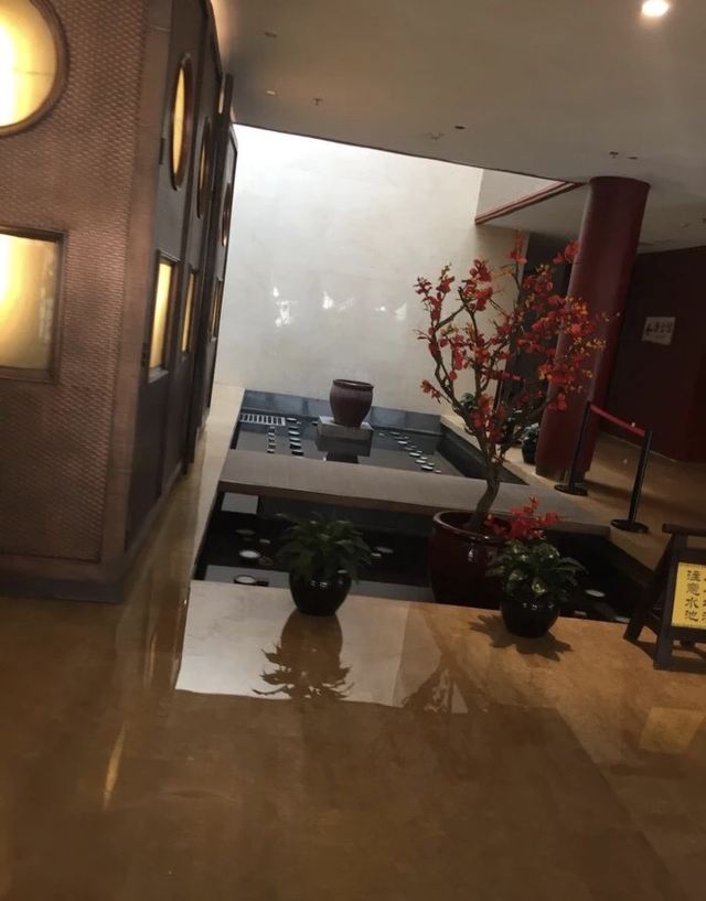 궈위 온천