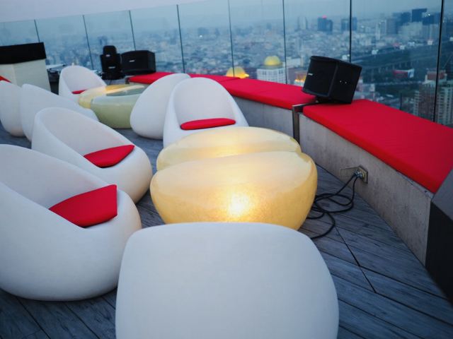 CRU Champagne Bar