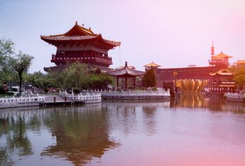 开封清明上河园+小宋城+开封府一日游【天天发, 纯玩无购物】【宋文化展示 民俗风情 特色美食 民间杂耍】