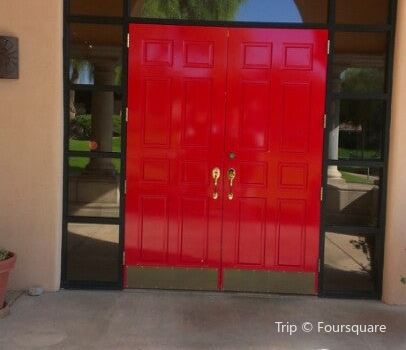 Elizabeth Arden Red Door Spa Travel Guidebook Must Visit