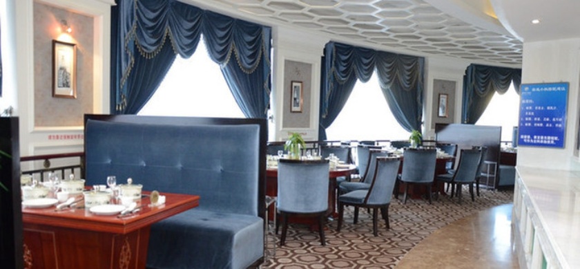 蓝鲸大酒店-旋转餐厅餐厅图片