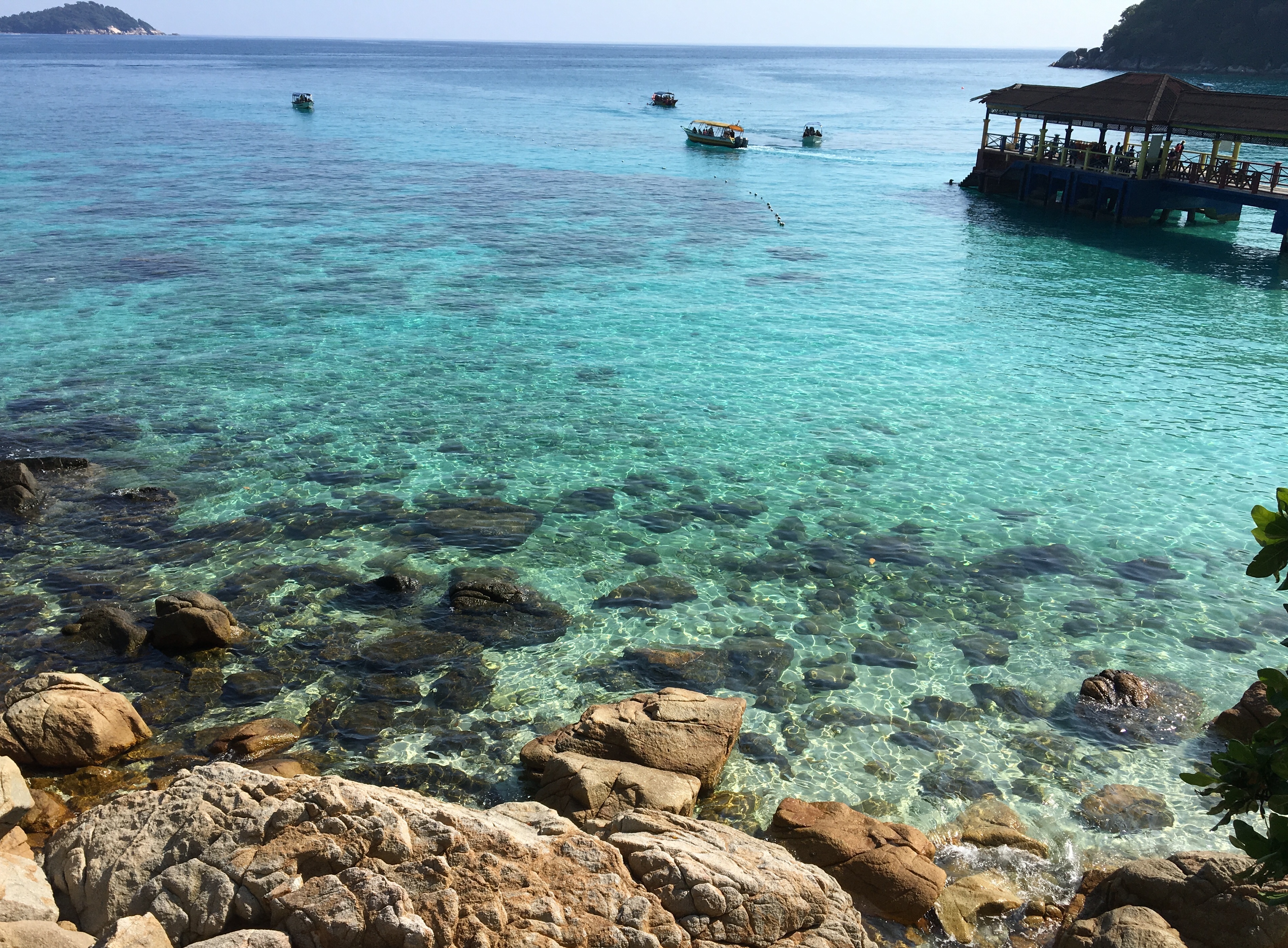 2019年夏，停泊在停泊岛的那些天 最初目的地是热浪岛，在除去了《夏日么么茶》的情结后，还是确定去更