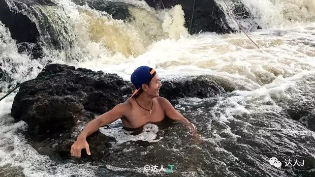 你敢作死在这个瀑布上面洗个澡不？