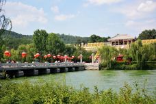 黄帝陵-黄陵-轻快的行走脚步