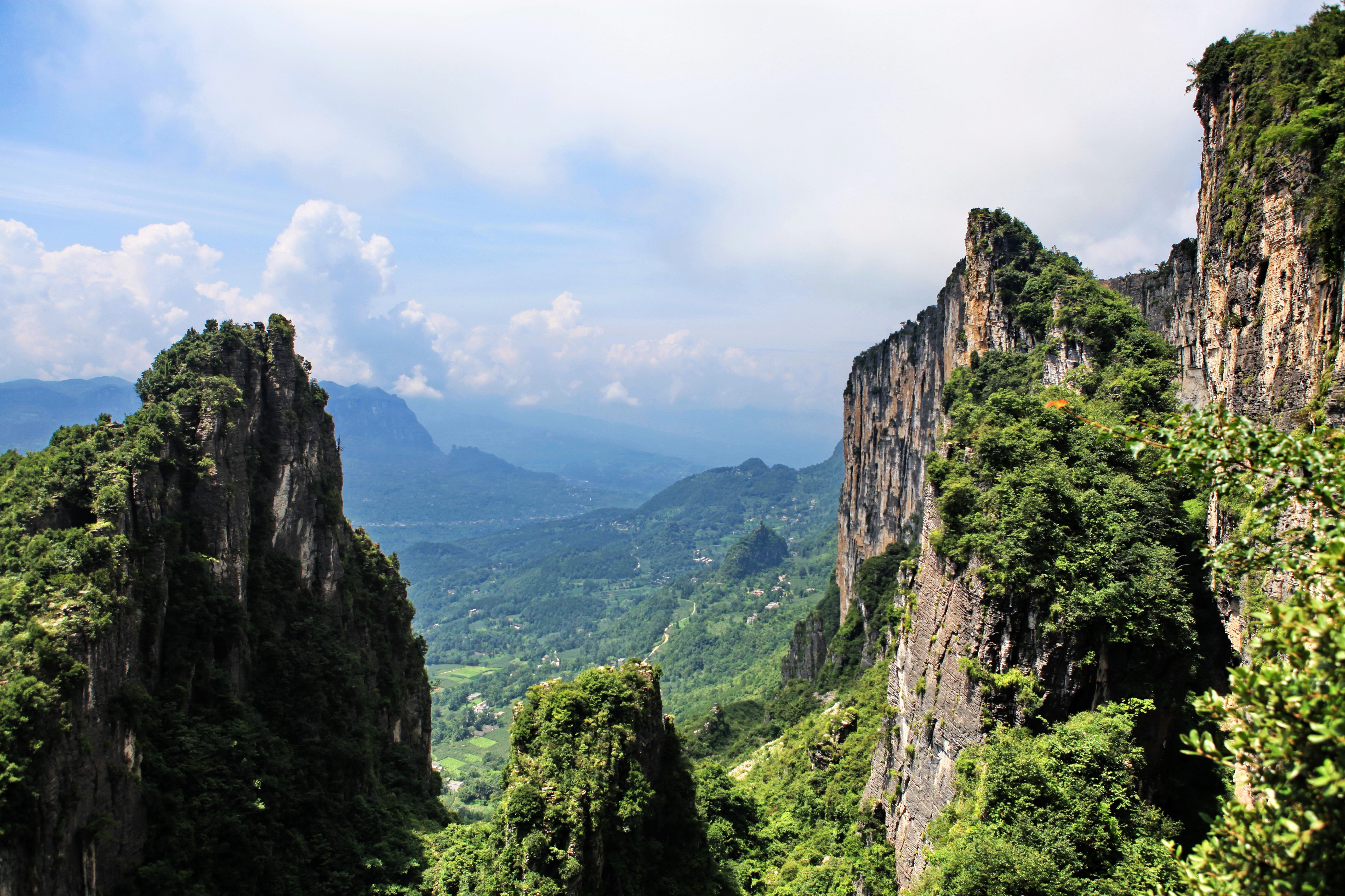 恩施之巅-黄鹤峰林景区