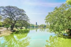 Bueng Phra Ram Park-大城-掰二雷