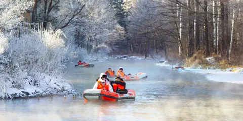 鴨綠江魔界霧松漂流