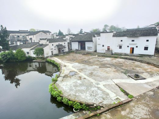 诸葛八卦村景区-钟池