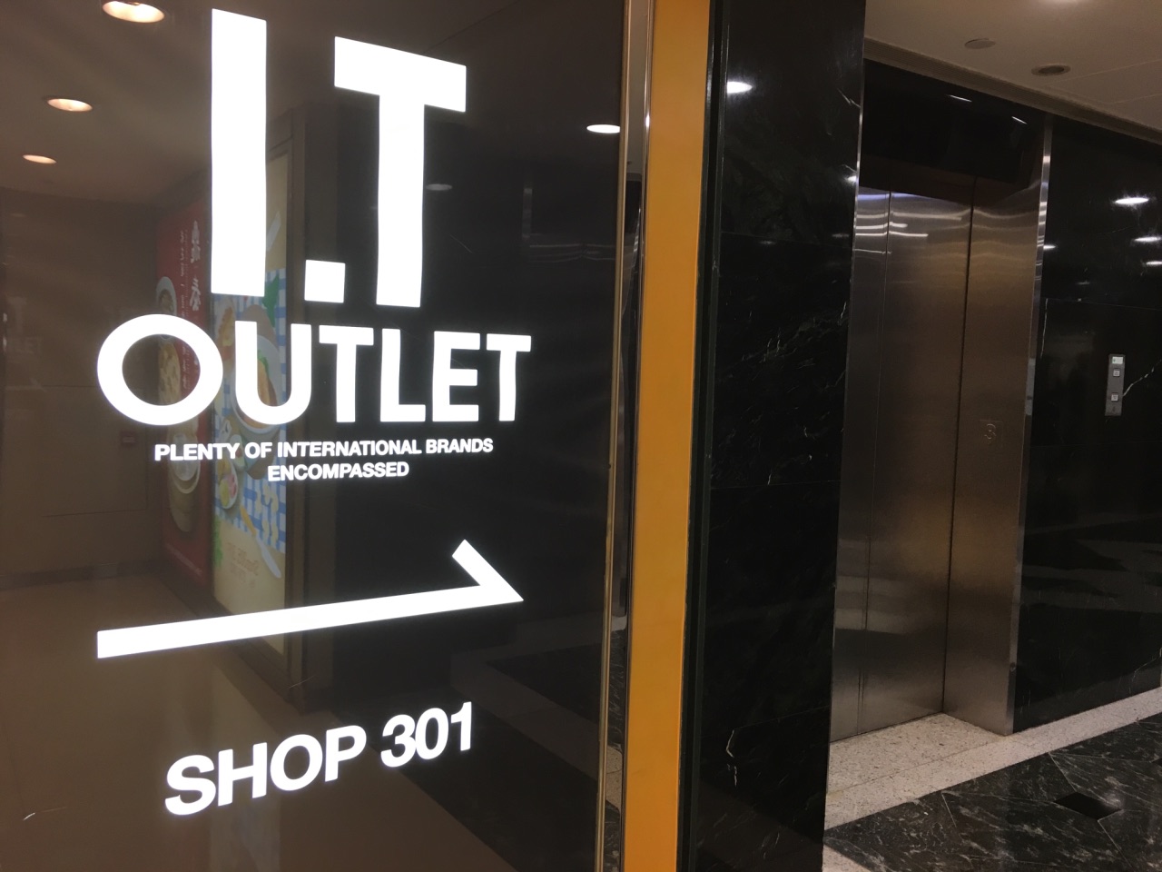 I.T Outlet I.T Outlet