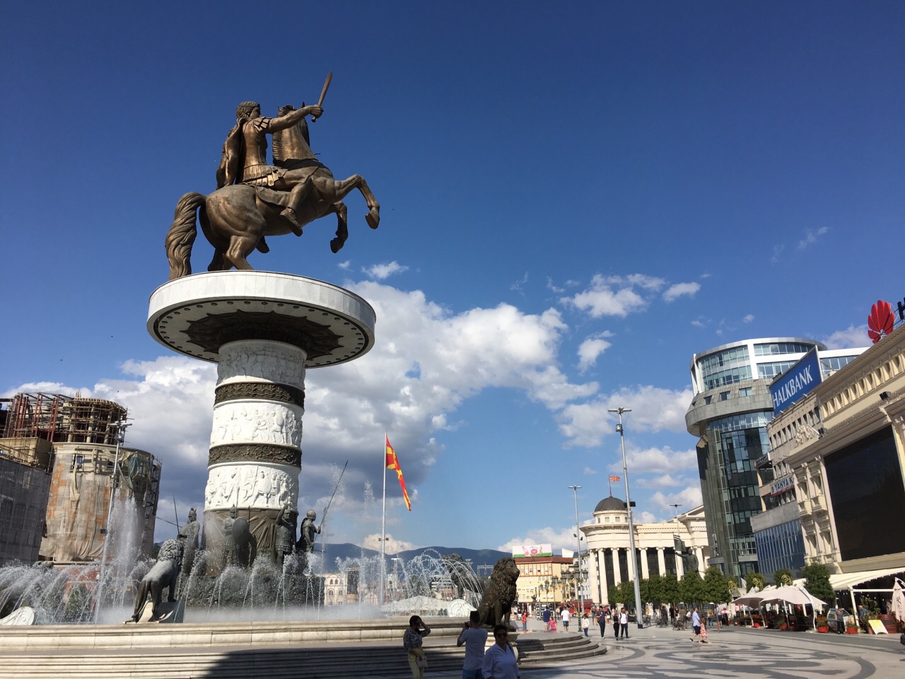 斯科普里，马其顿广场