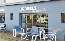 Les Coudes Sur la Table餐厅图片