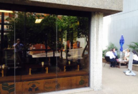 Mr & Mrs Ten Limes Cafe美食图片