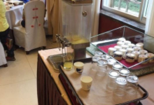 东崖宾馆·自助餐厅美食图片