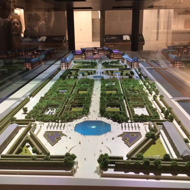 Louvre Museum