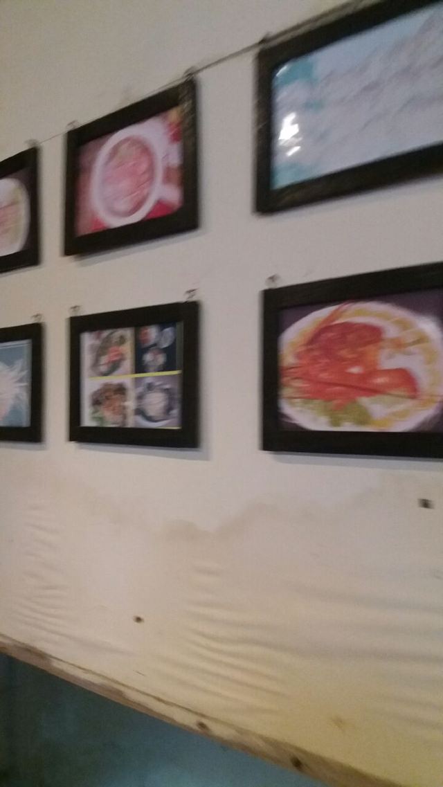 Zhong Hua Lou Seafood Restaurant