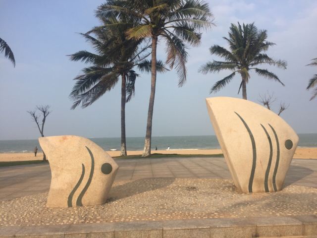 홀리데이 해변
