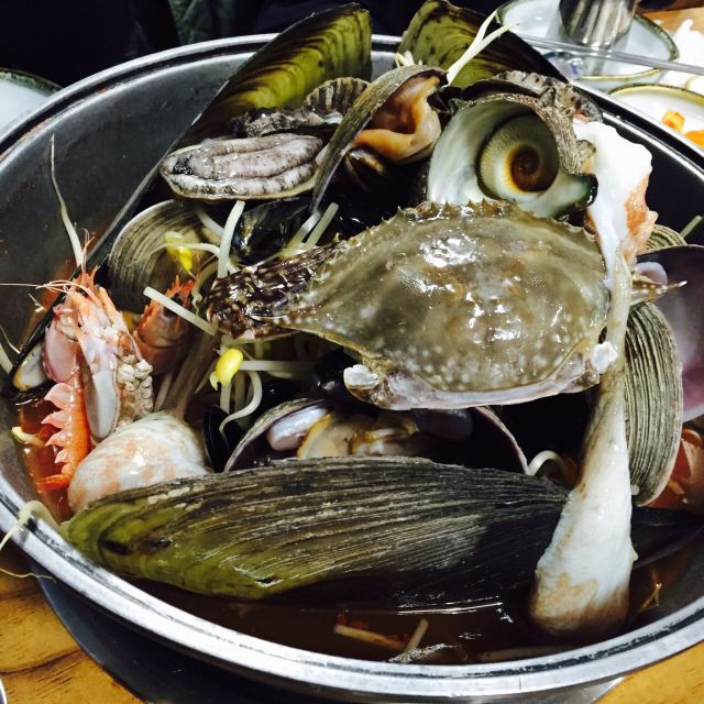 Sanxing acupoint seafood pot