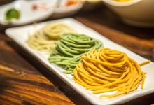 聚汇坊椰子鸡·猪肚鸡(机场路总店)美食图片