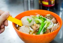德发牛丸粉面美食图片
