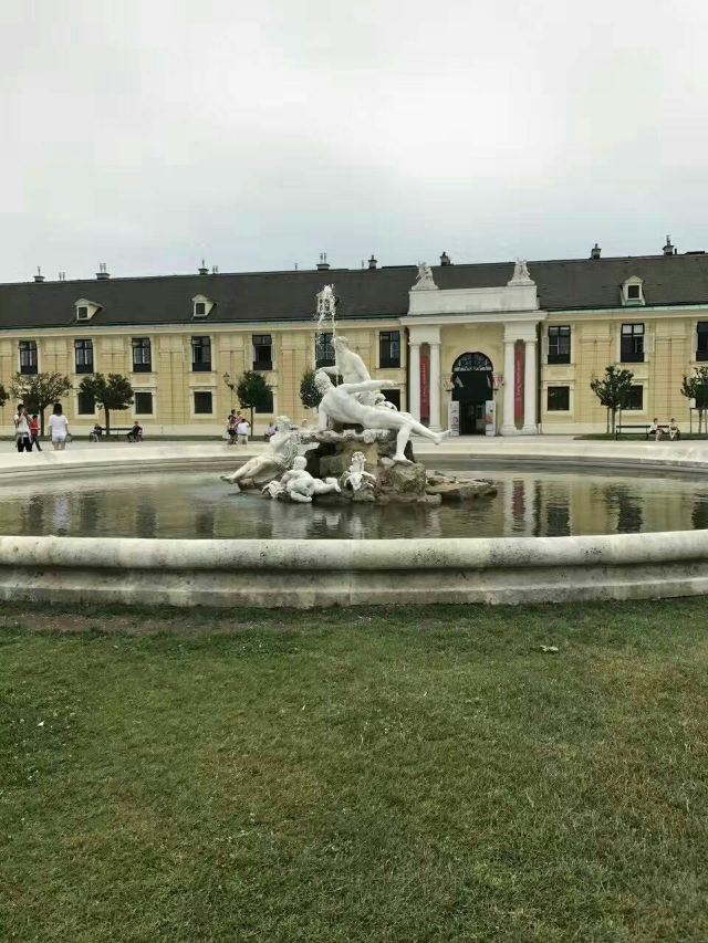 Schonbrunn Palace