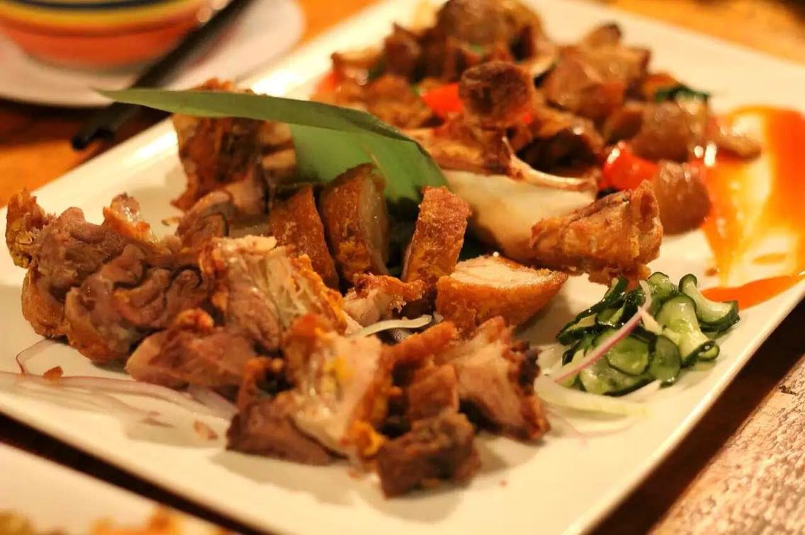 灯塔餐酒馆(海甸岛店)