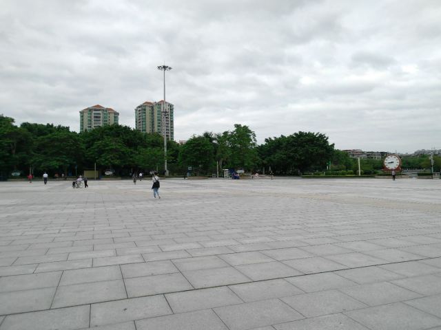 Qixingyan Archway Square