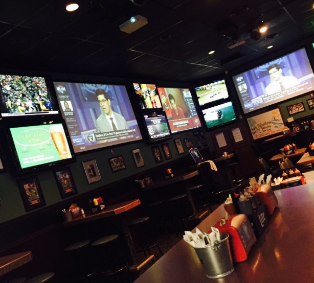 Halftime Sports Bar餐厅图片