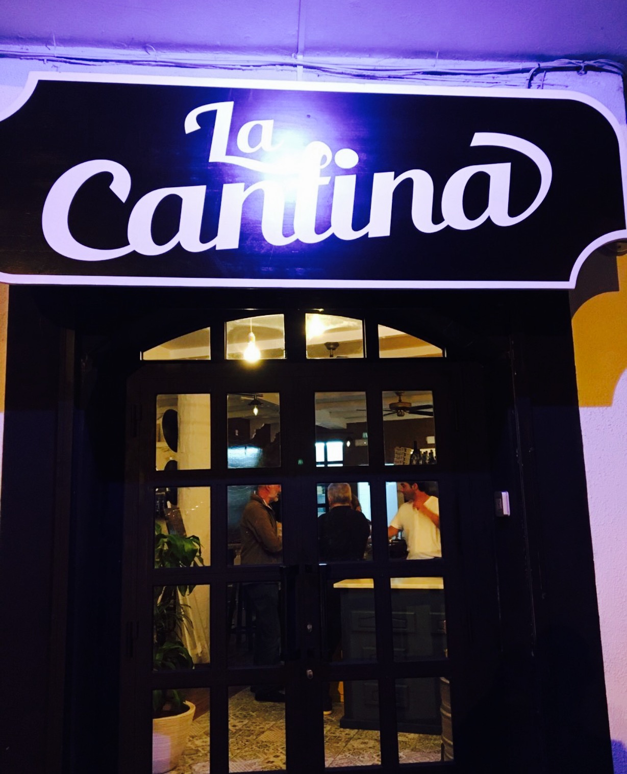 La Cantina