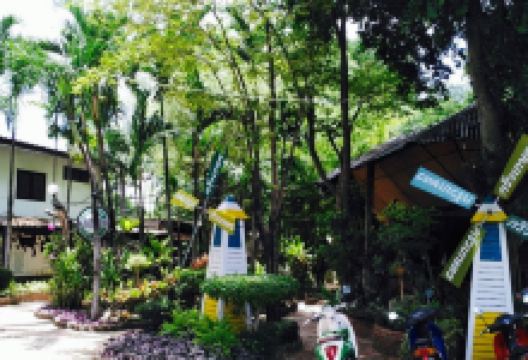 Khrua Kaset美食图片