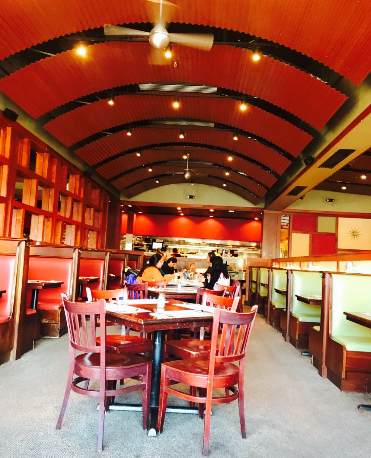 Iron Hill Brewery & Restaurant餐厅图片