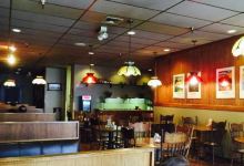 Village Dining and Lounge Restaurant美食图片