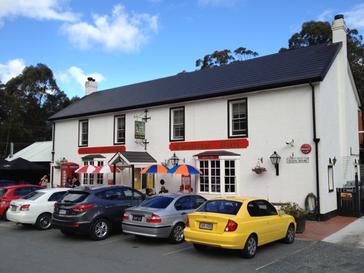 Fox & Hounds Country Inn