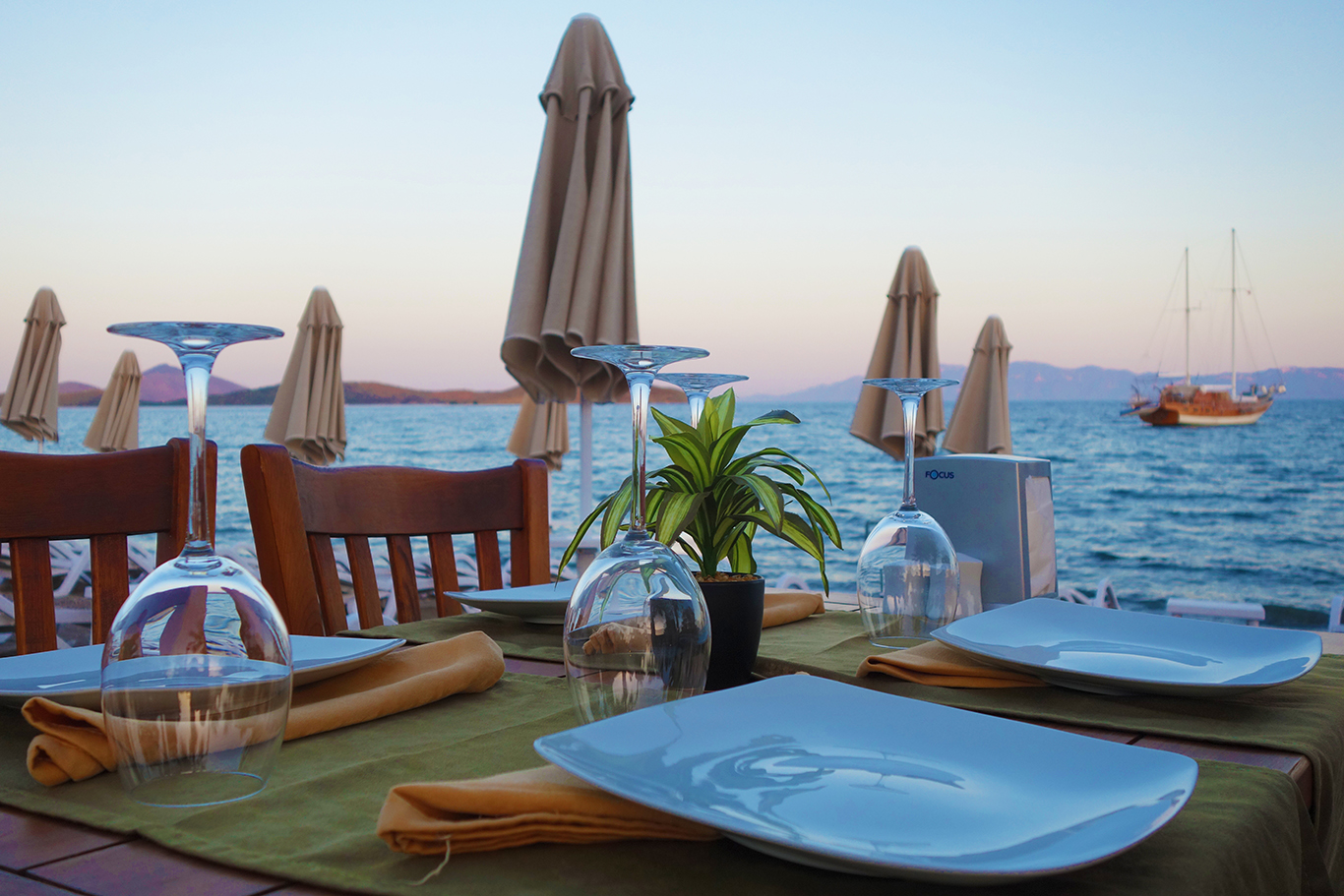 Rokka Beach Restaurant餐厅图片